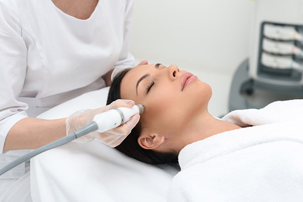 1470nm Endovenous Laser Therapy for Varicose Veins