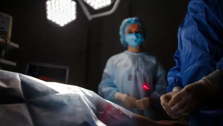 Why 980nm and 1470nm Lasers Are Ideal for Treating Hemorrhoids, Fissures, and Fistulas
